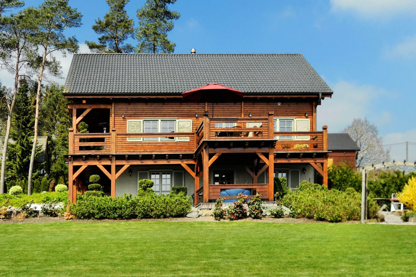 Chalet du Soleil-Buitenkant zomer