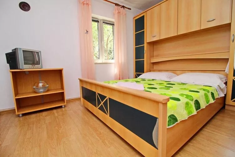 Apartments Radojković Lumbarda -One Bedroom Apartment with Terrace and Partial Sea View(A1)-Slaapkamer