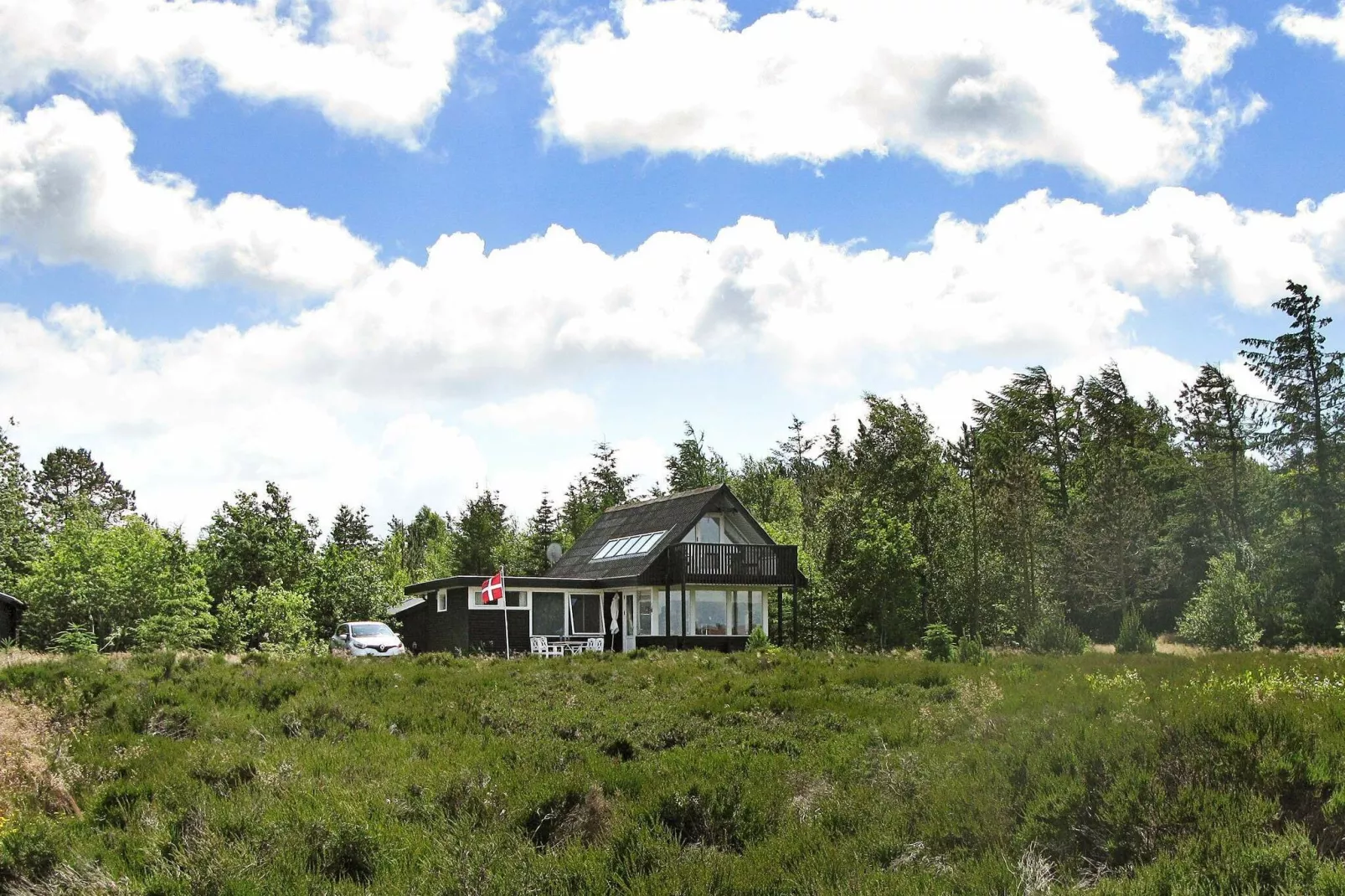 Prettige cottage dicht bij Sallingsund met een terras-Uitzicht