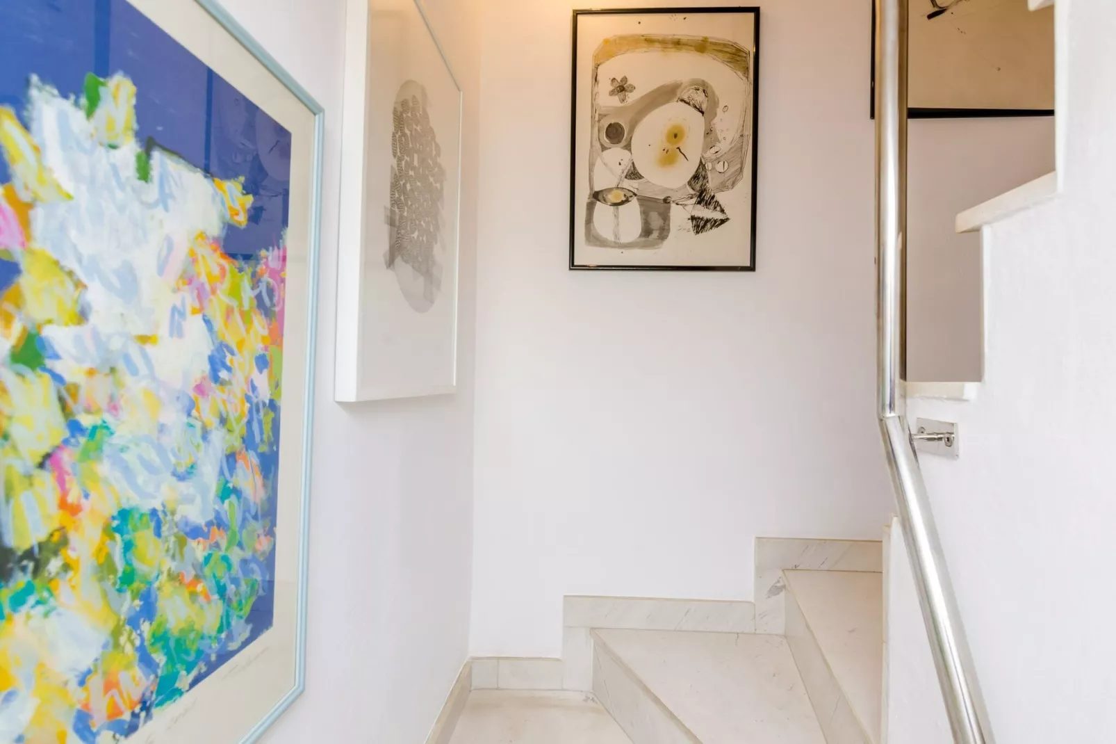 Art House Zanze- Two Bedroom Apartment with City View-Binnen