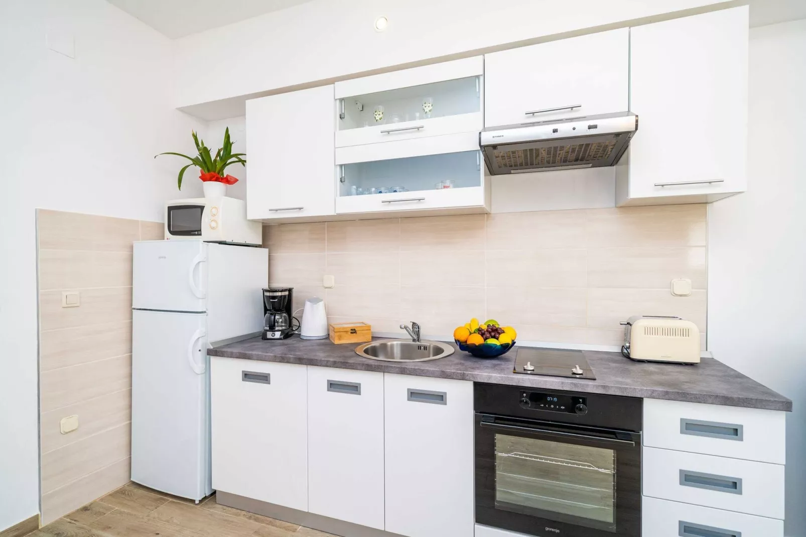 Apartments Blažević - One Bedroom Apt with Terrace-Keuken