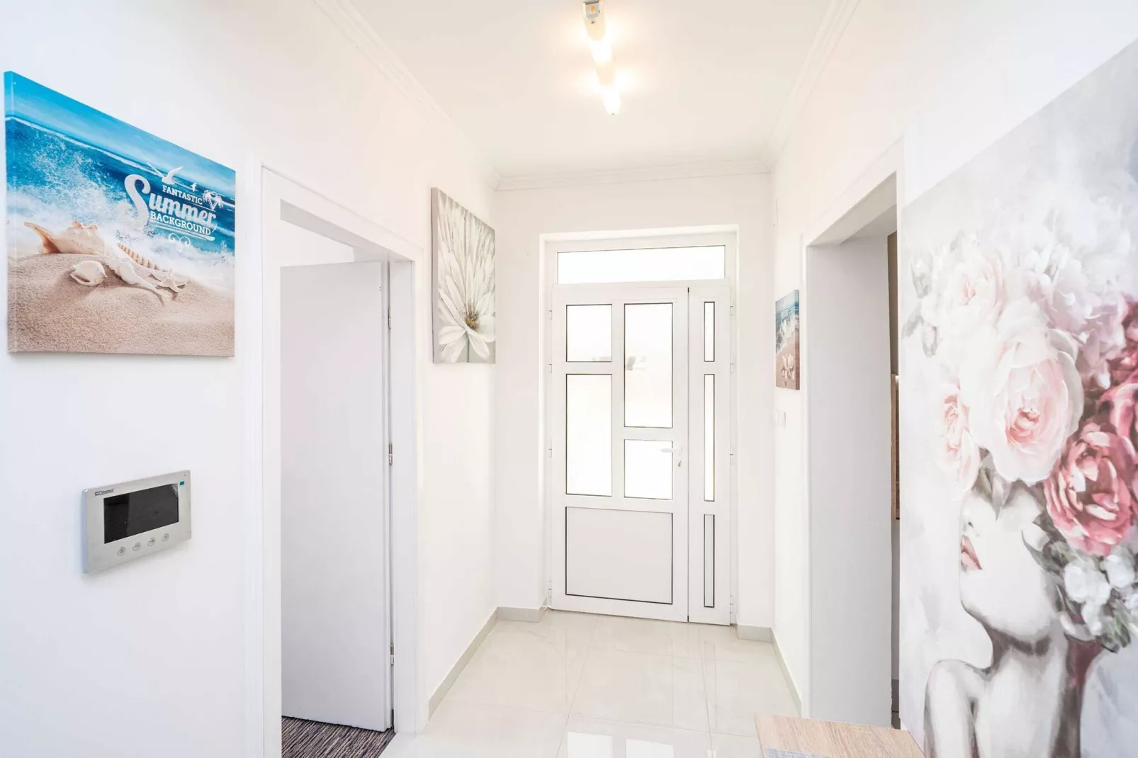 Apartments Blažević - Comfort Two Bedroom Apt with Hot Tub and Sea View-Binnen