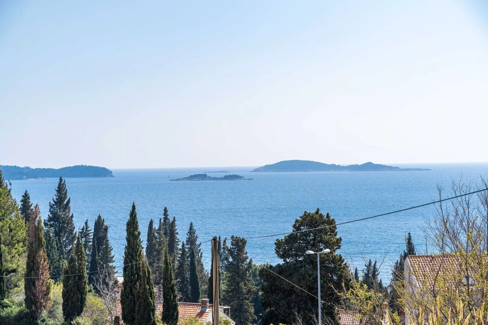 Apartments Blažević - Comfort Two Bedroom Apt with Hot Tub and Sea View-Uitzicht