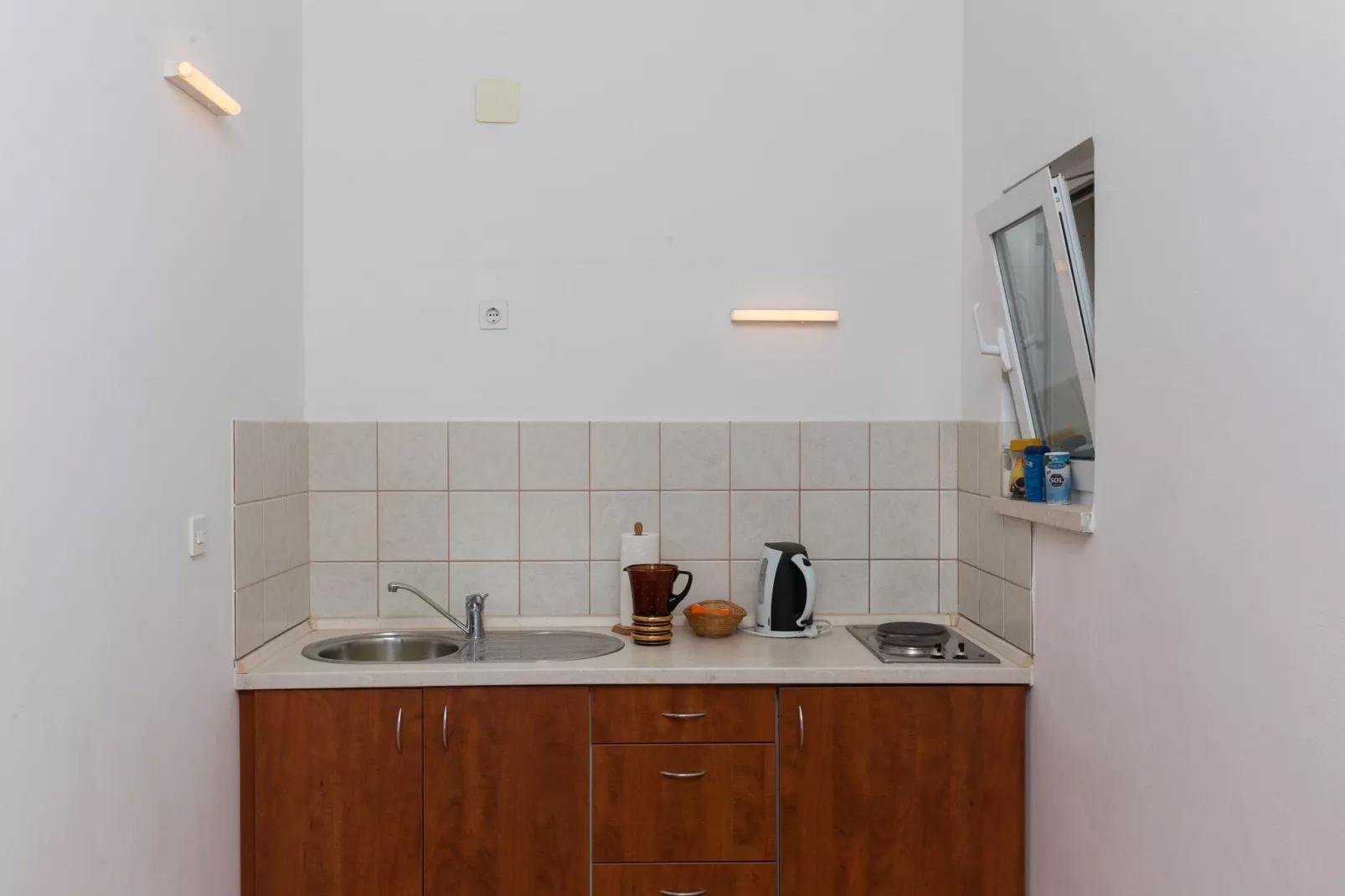 Villa Dubravka - Premium One Bedroom Apartment with Balcony and Sea View (Apartman 5)-Keuken