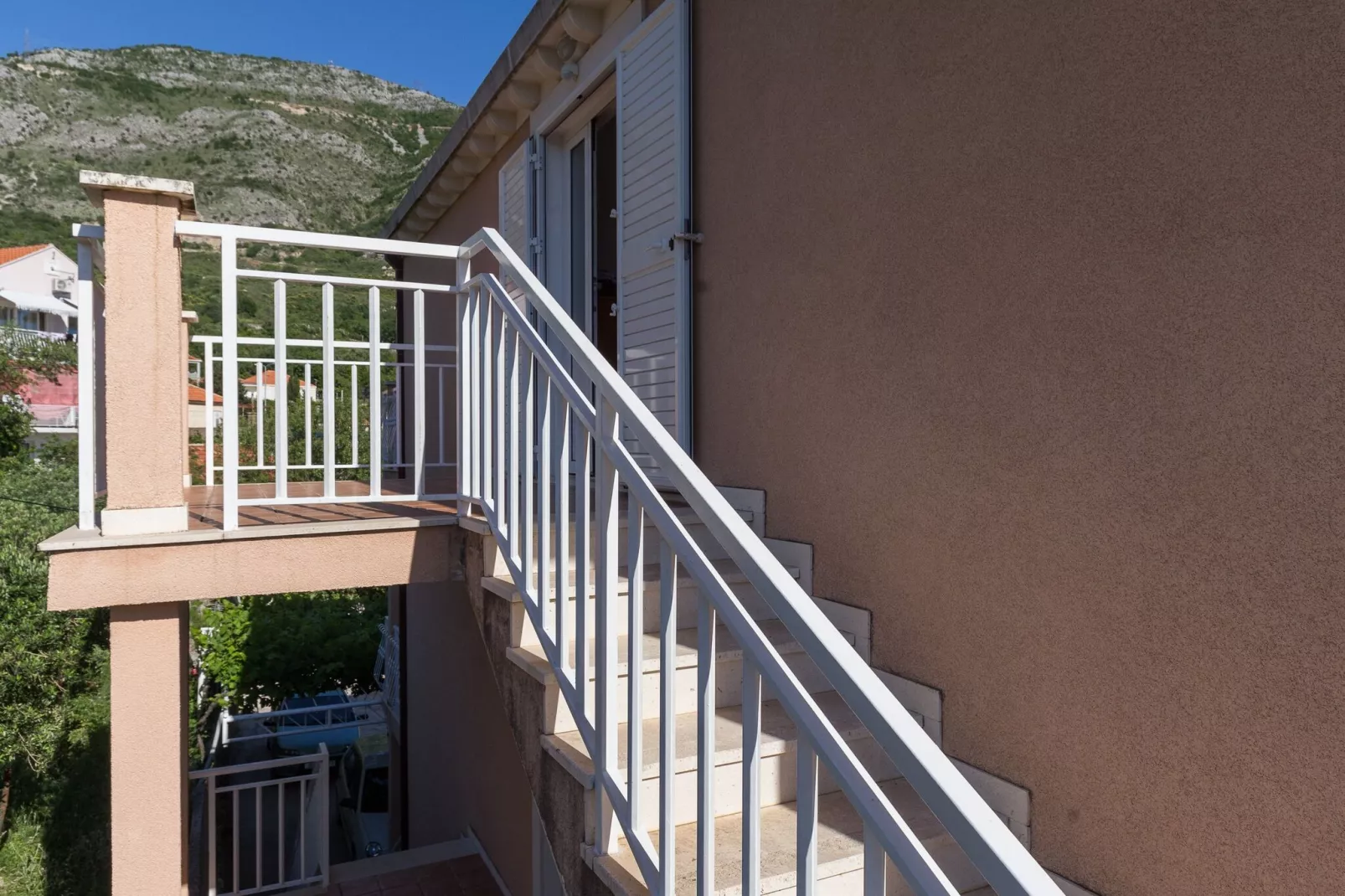 Villa Dubravka - Premium One Bedroom Apartment with Balcony and Sea View (Apartman 5)-Buitenlucht