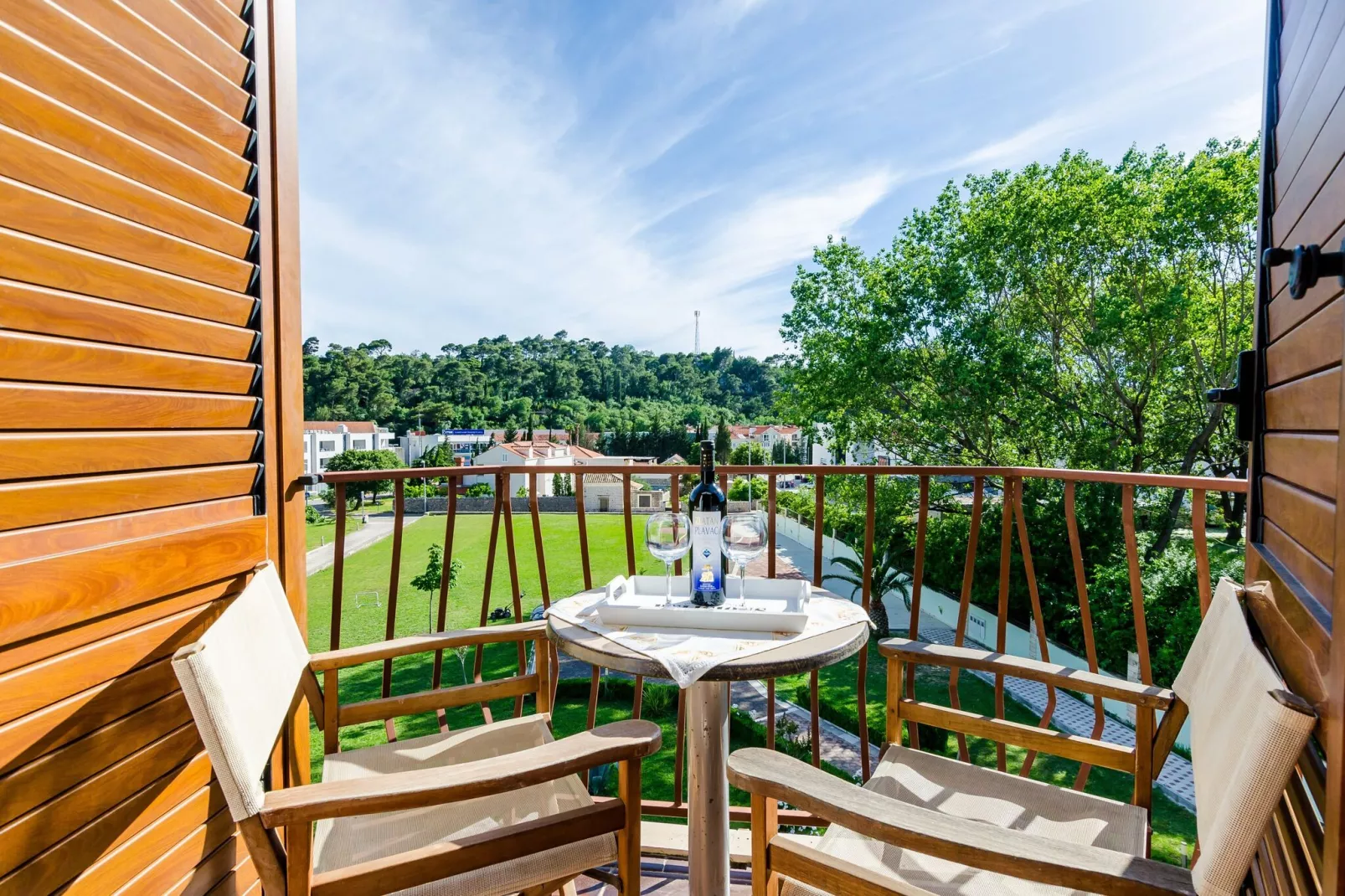 Apartments Mali Paradiso - Comfort Studio Apartment with Balcony and Pool View(A2)-Terrasbalkon