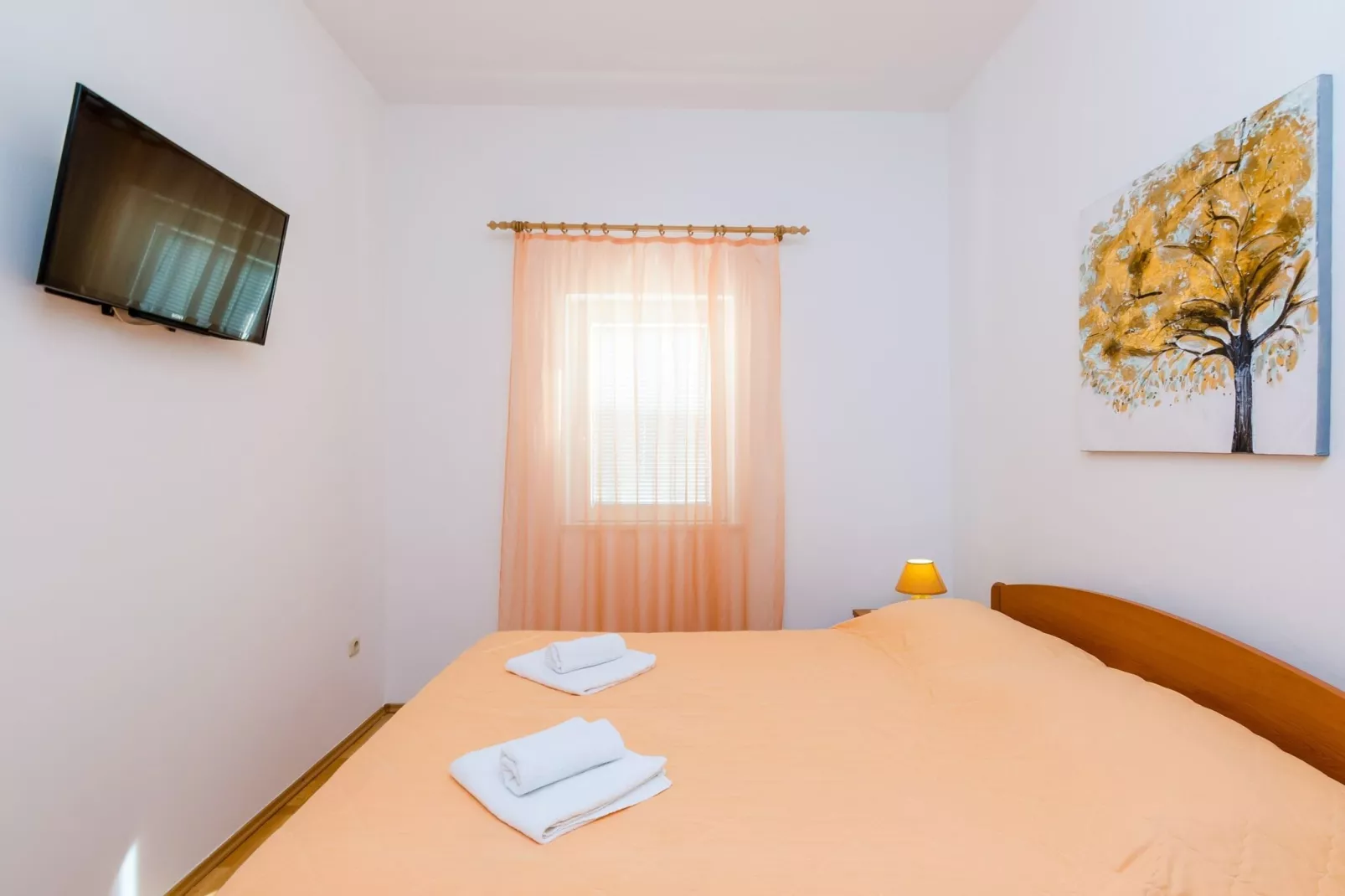 Apartments Mali Paradiso - One Bedroom Apartment with Terrace and Pool View(A3)-Slaapkamer