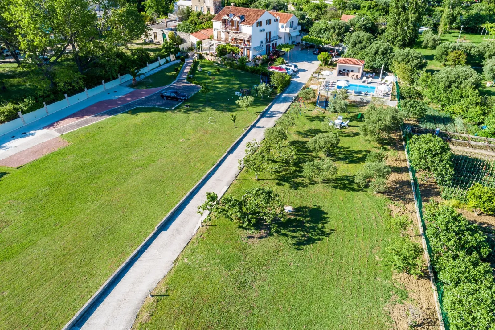 Apartments Mali Paradiso - Two Bedroom Apartment with Balcony and Pool View (A4)-Buitenlucht