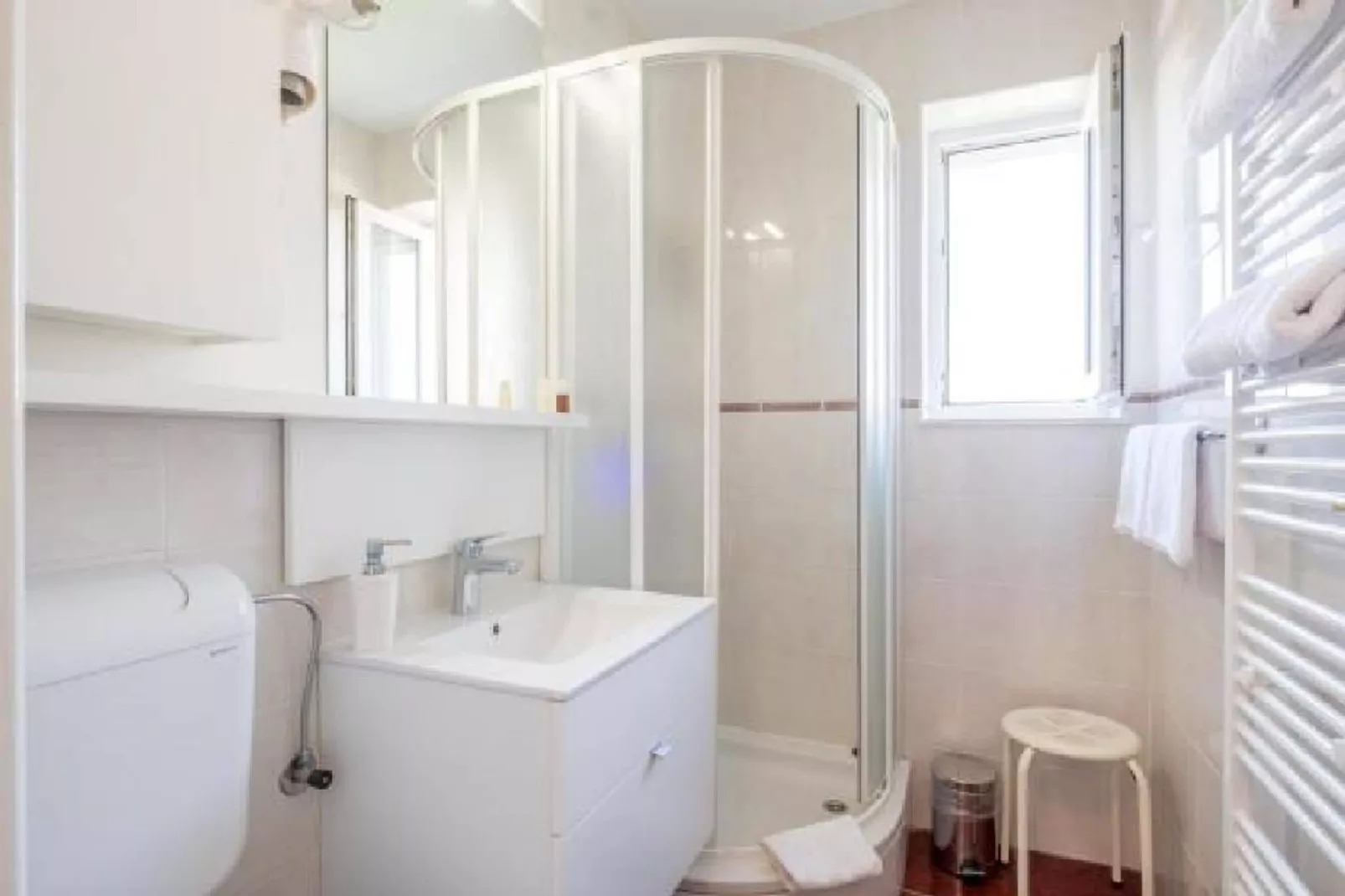 Villa Panorama Dubrovnik (A1) - Deluxe One Bedroom Apartment with Terrace and Sea View-Badkamer