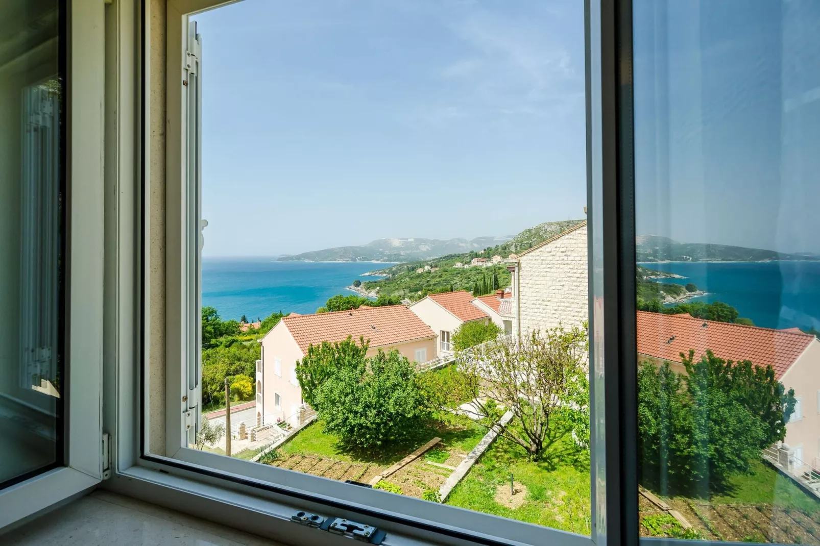 Villa Panorama Dubrovnik (A3) - Comfort One Bedroom Apartment with Balcony and sea View-Uitzicht