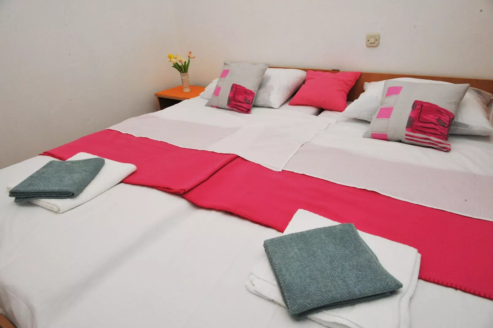 Apartments Sea Star (Mlini) - One Bedroom Apartment with Balcony (A1)-Slaapkamer