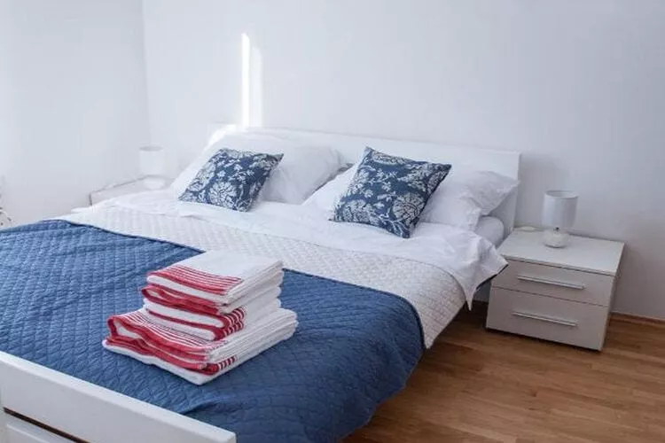 Apartment Josip - One Bedroom apartment-Slaapkamer