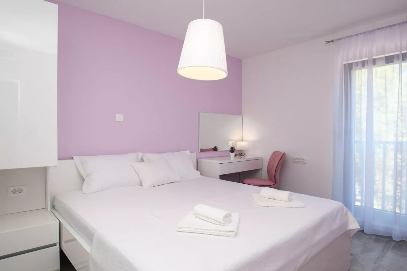 Apartments Dva Galeba - Comfort One Bedroom Apartment with Sea View (205)