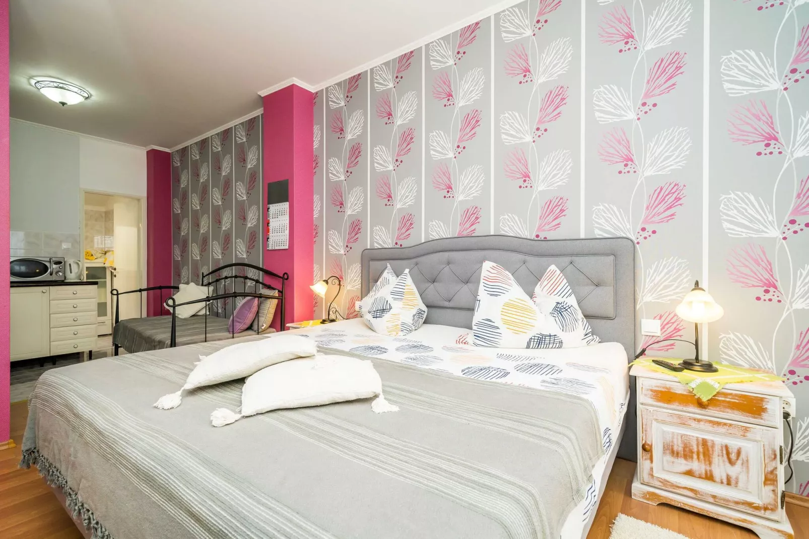 Apartment Villa Palma- Studio Apartment with Balcony and Sea View (Studio apartman 1)-Slaapkamer