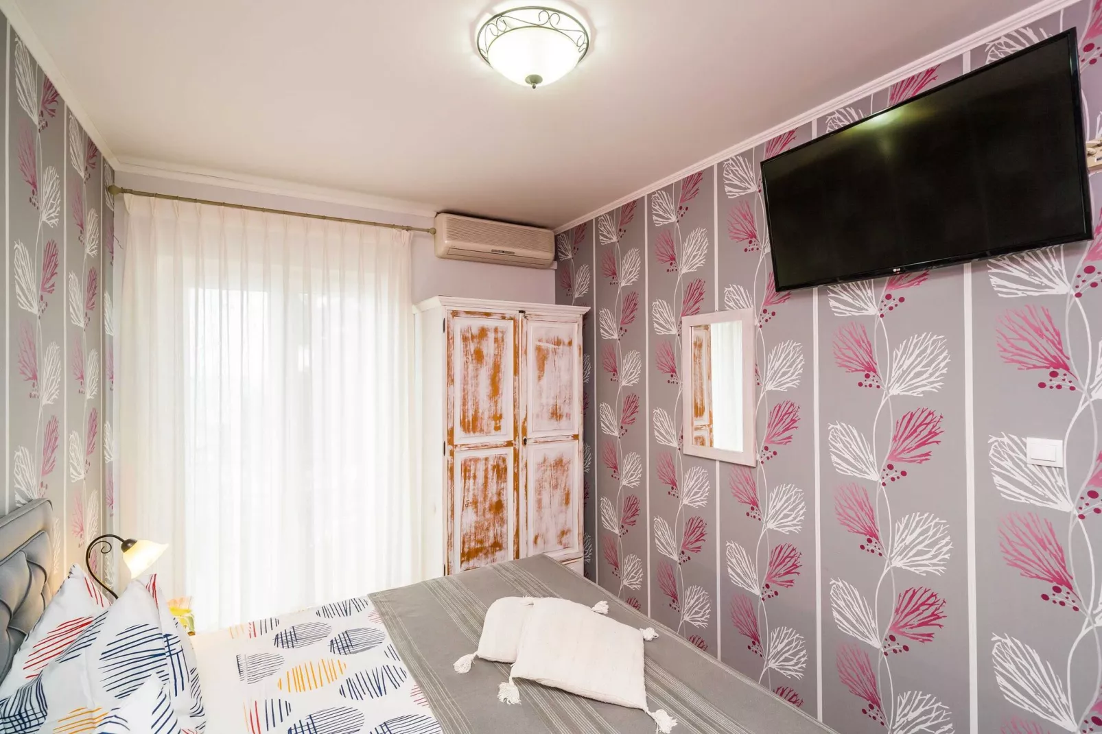 Apartment Villa Palma- Studio Apartment with Balcony and Sea View (Studio apartman 1)-Slaapkamer