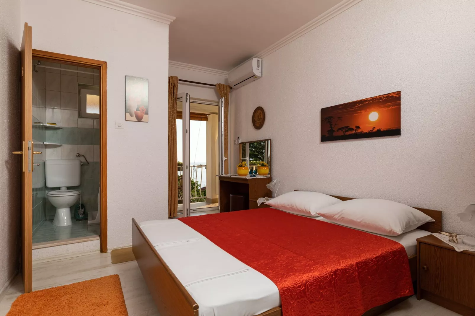 Apartments Belenum - Double Room with Balcony and Sea View (no.2)