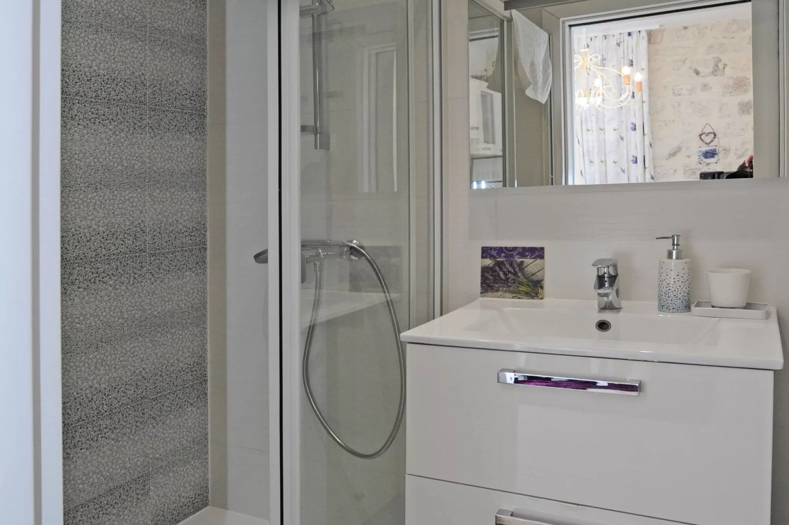 L & L Old Town Apartments - One bedroom Apartment (Lavander)-Badkamer