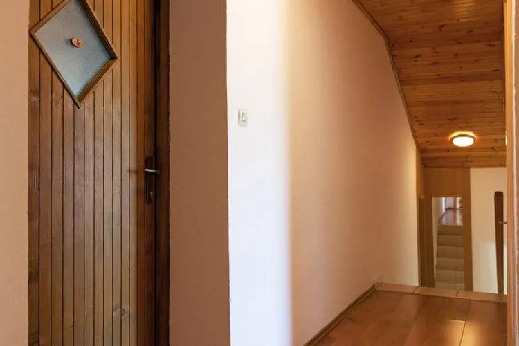 Guesthouse Žafran- Double Room With Terrace-Binnen