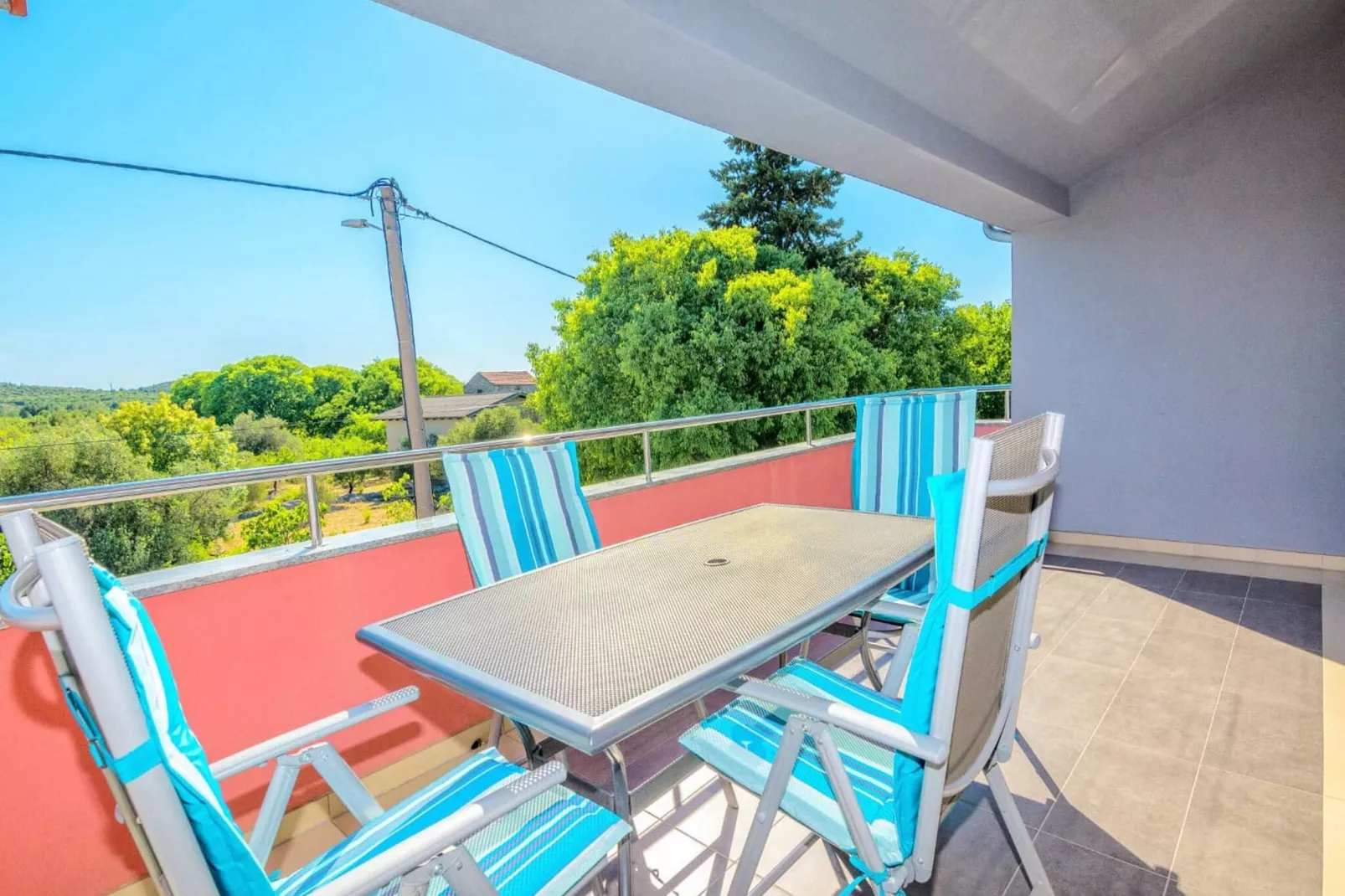 Holiday Home Marinela - Four Bedroom Holiday Home with Swimming Pool-Terrasbalkon