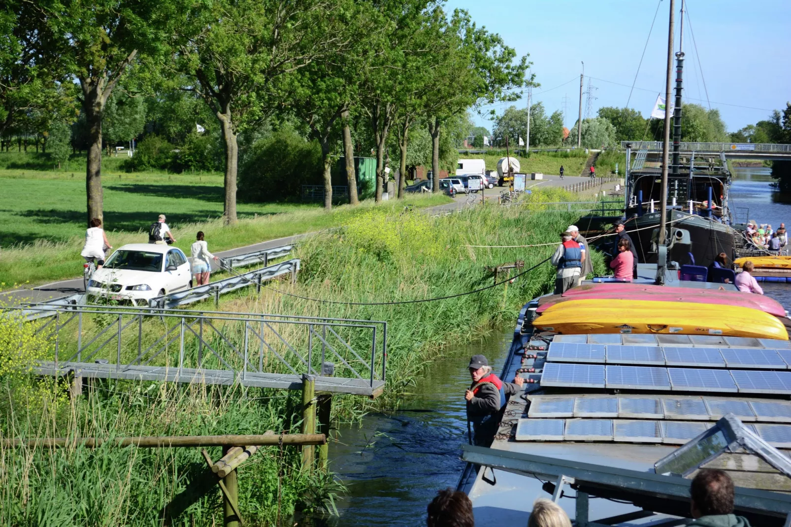 St Antoine-Buitenkant zomer