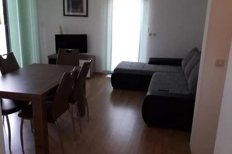 Apartments Mlikota - Two Bedroom Apartment with Terrace - A2 59671-Binnen
