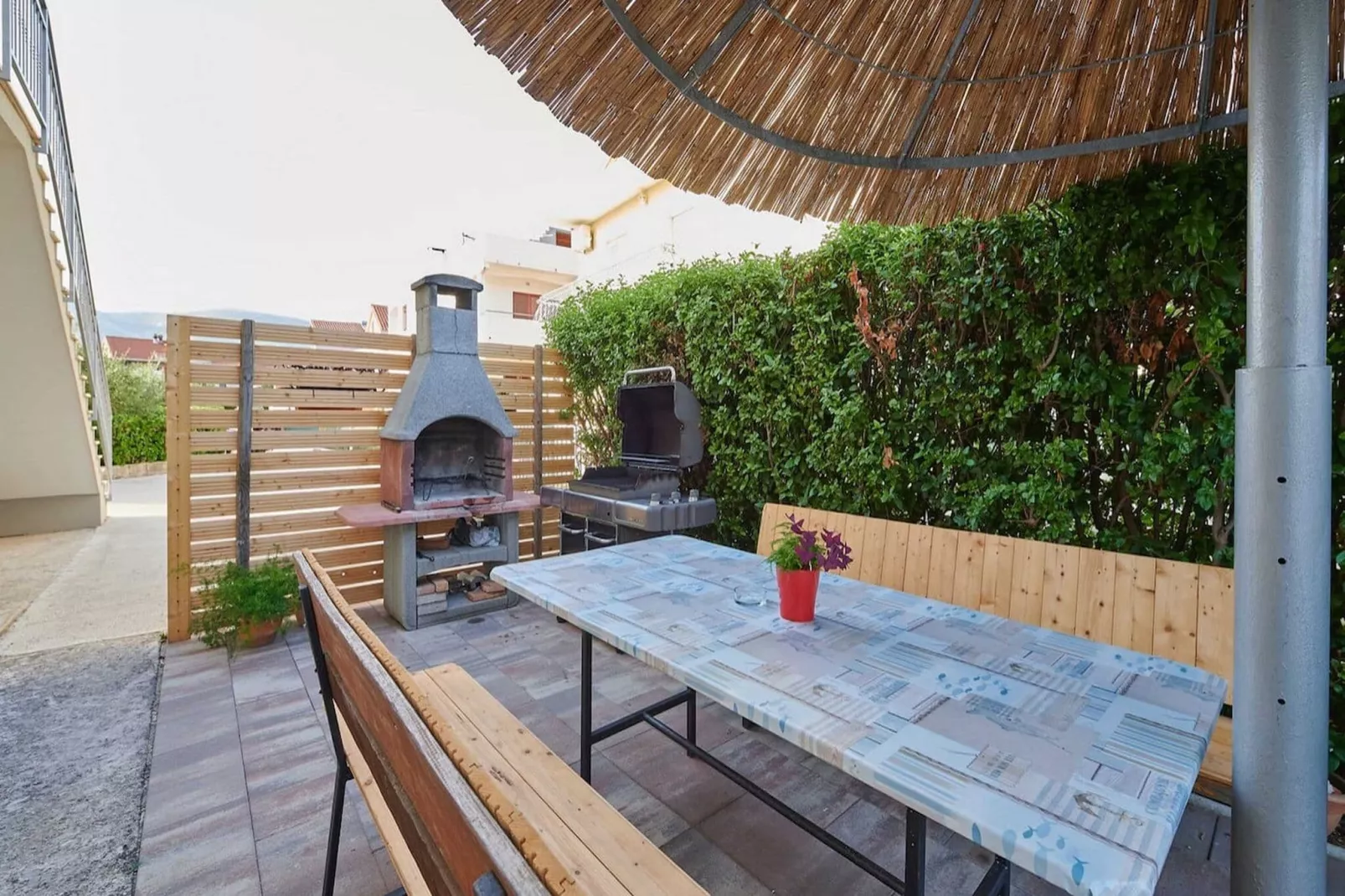 Apartments Vujina - Comfort Studio Apartment with Terrace 3 (Luka)
