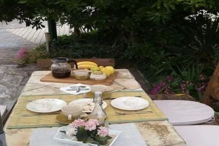 Apartments Marija - One Bedroom Apartment with Balcony and Sea View (Žuti A2)-Faciliteiten