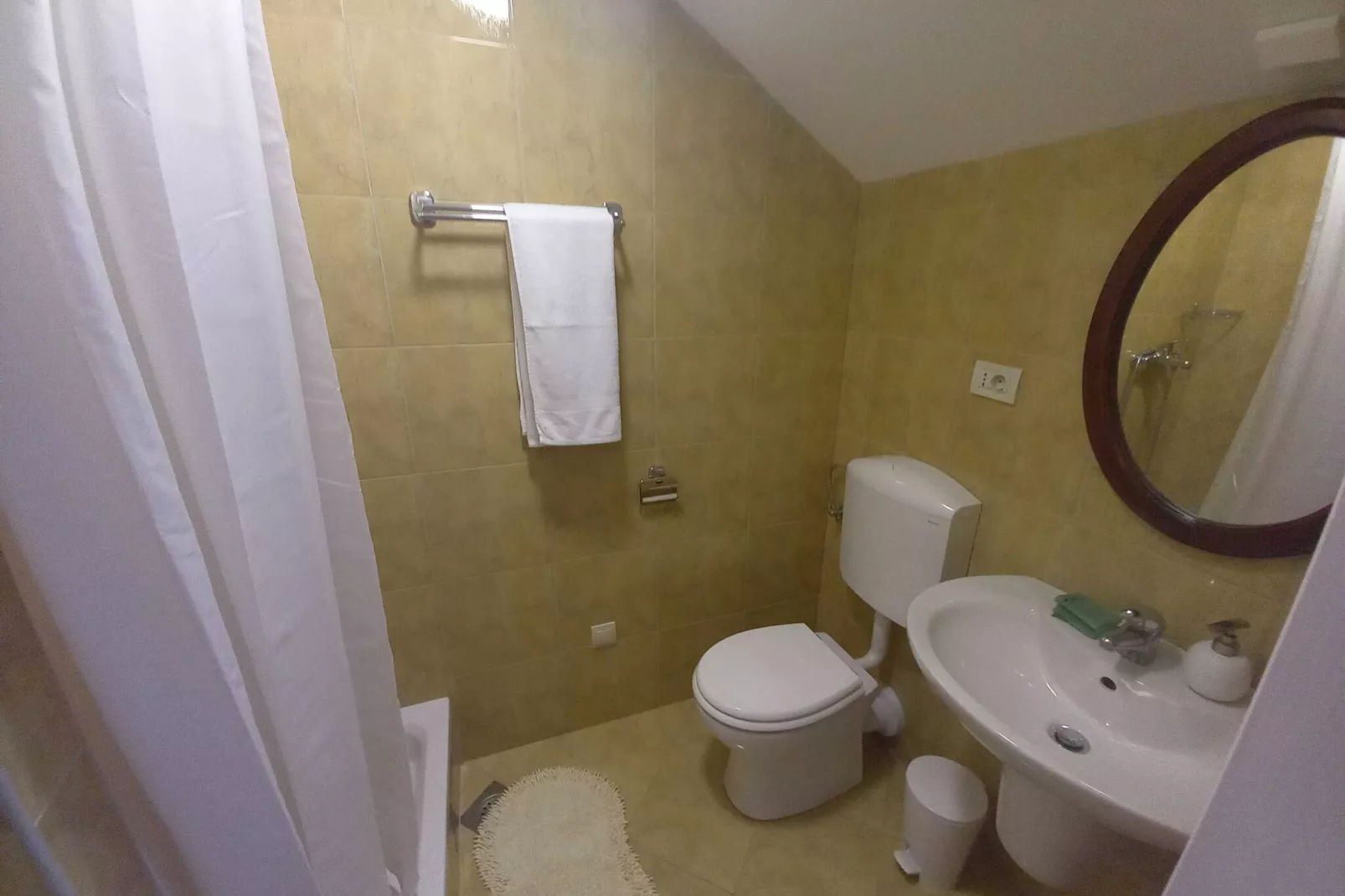 Apartment Iggy - Three Bedroom Apartment with Sea View and Terrace (A9) (ST)-Badkamer