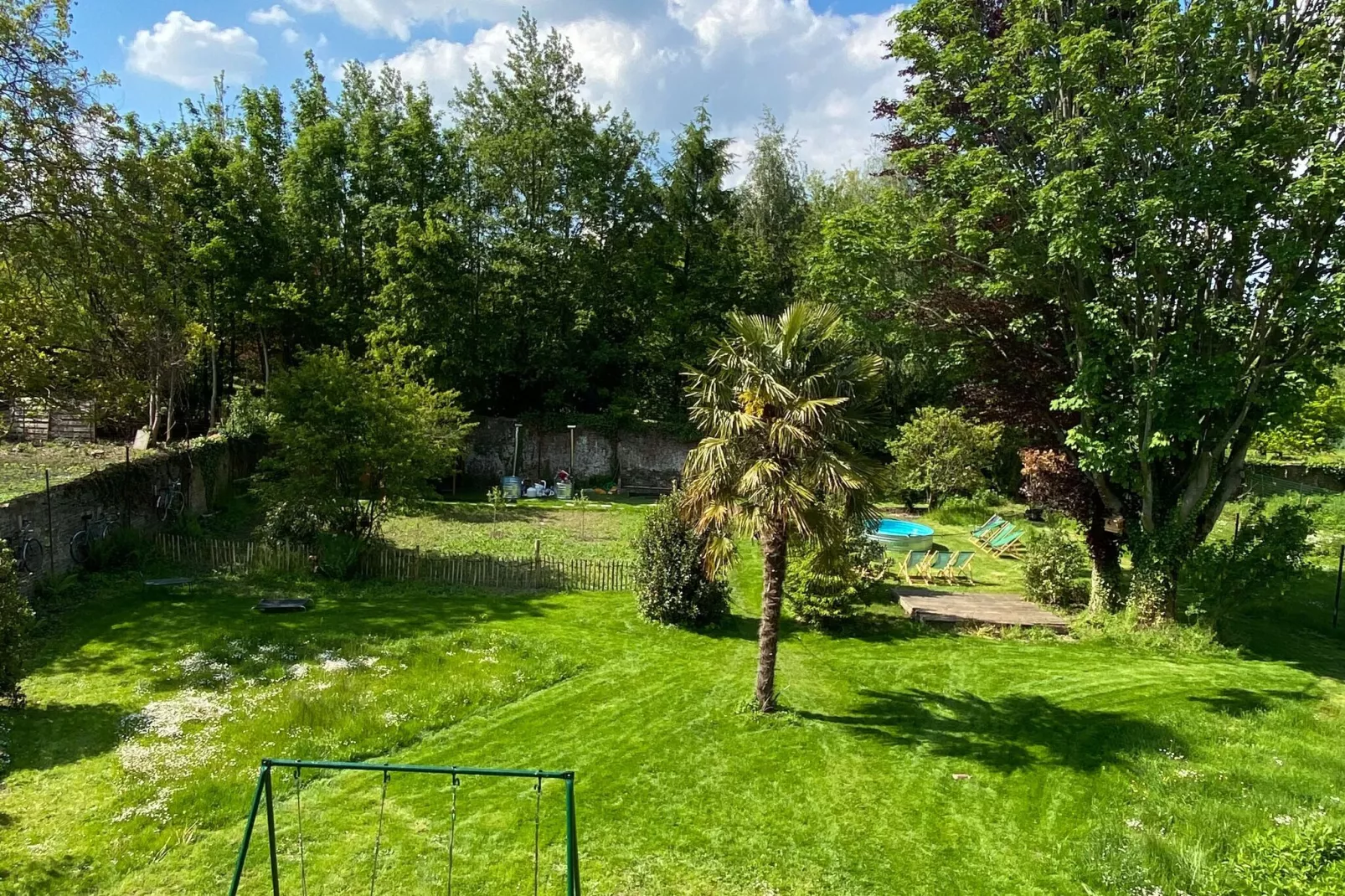 Vakantiehuis L'Antoniade-Tuinen zomer