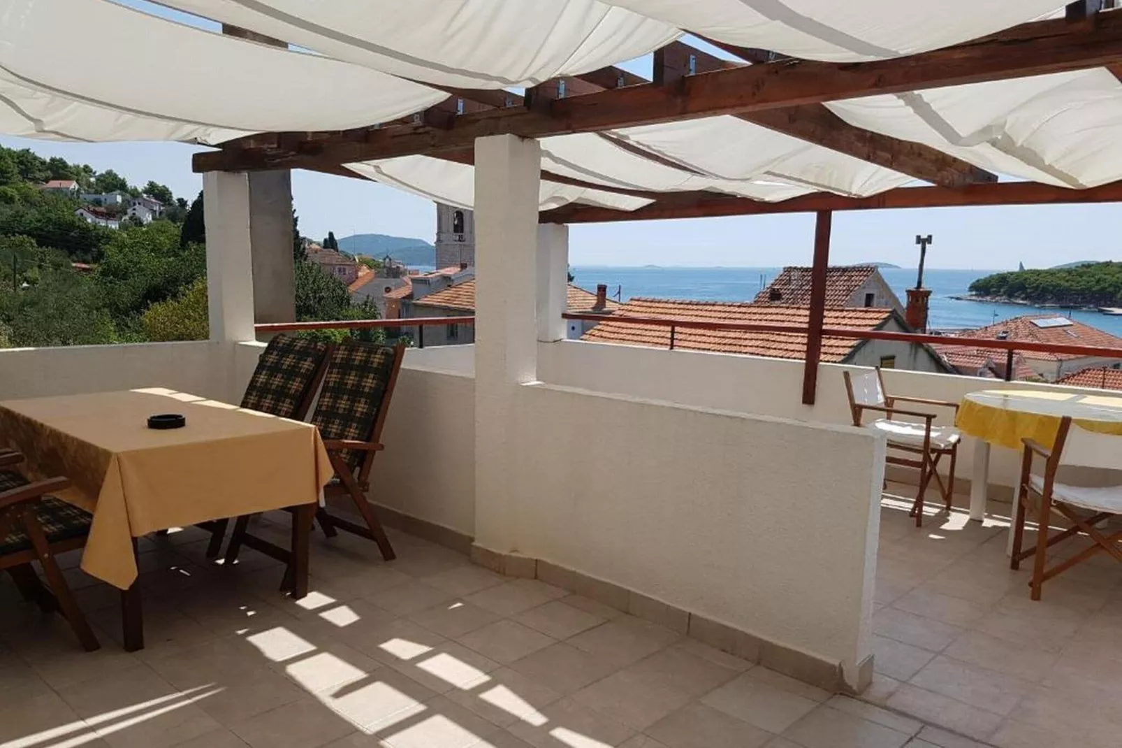 Apartment Luca - Two Bedroom Apartment with Terrace-Terras
