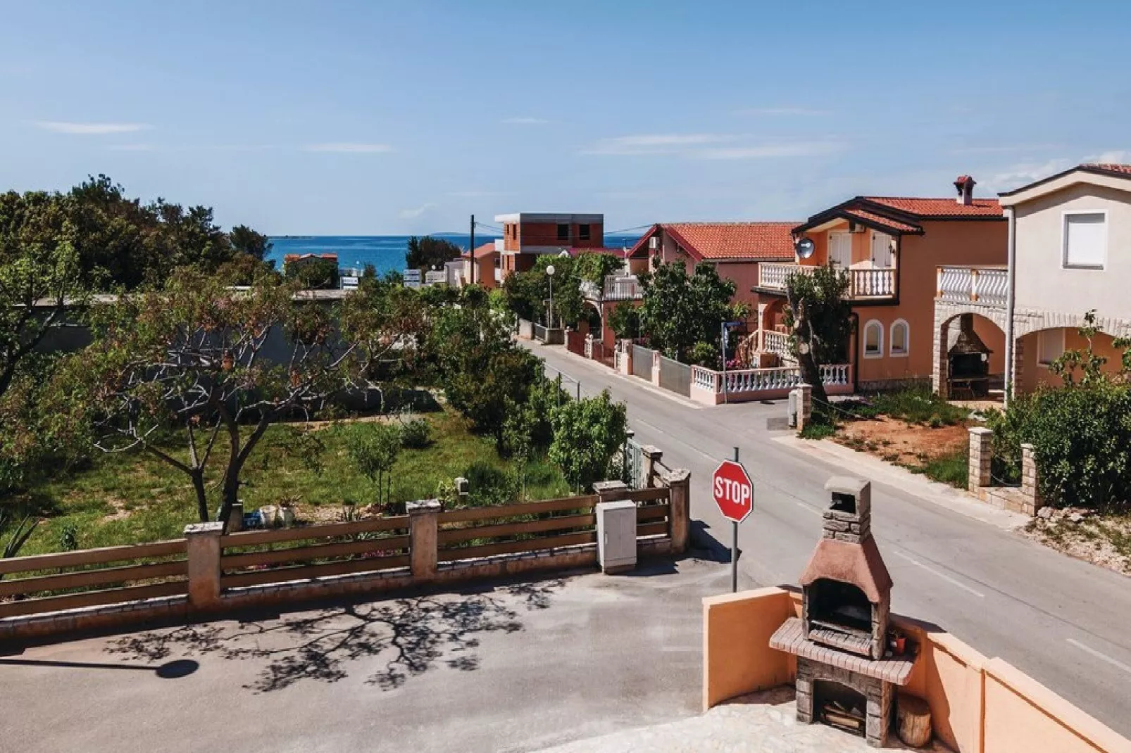 Apartments Hak - Two Bedroom Apartment with Terrace and Sea View (A3)-Faciliteiten