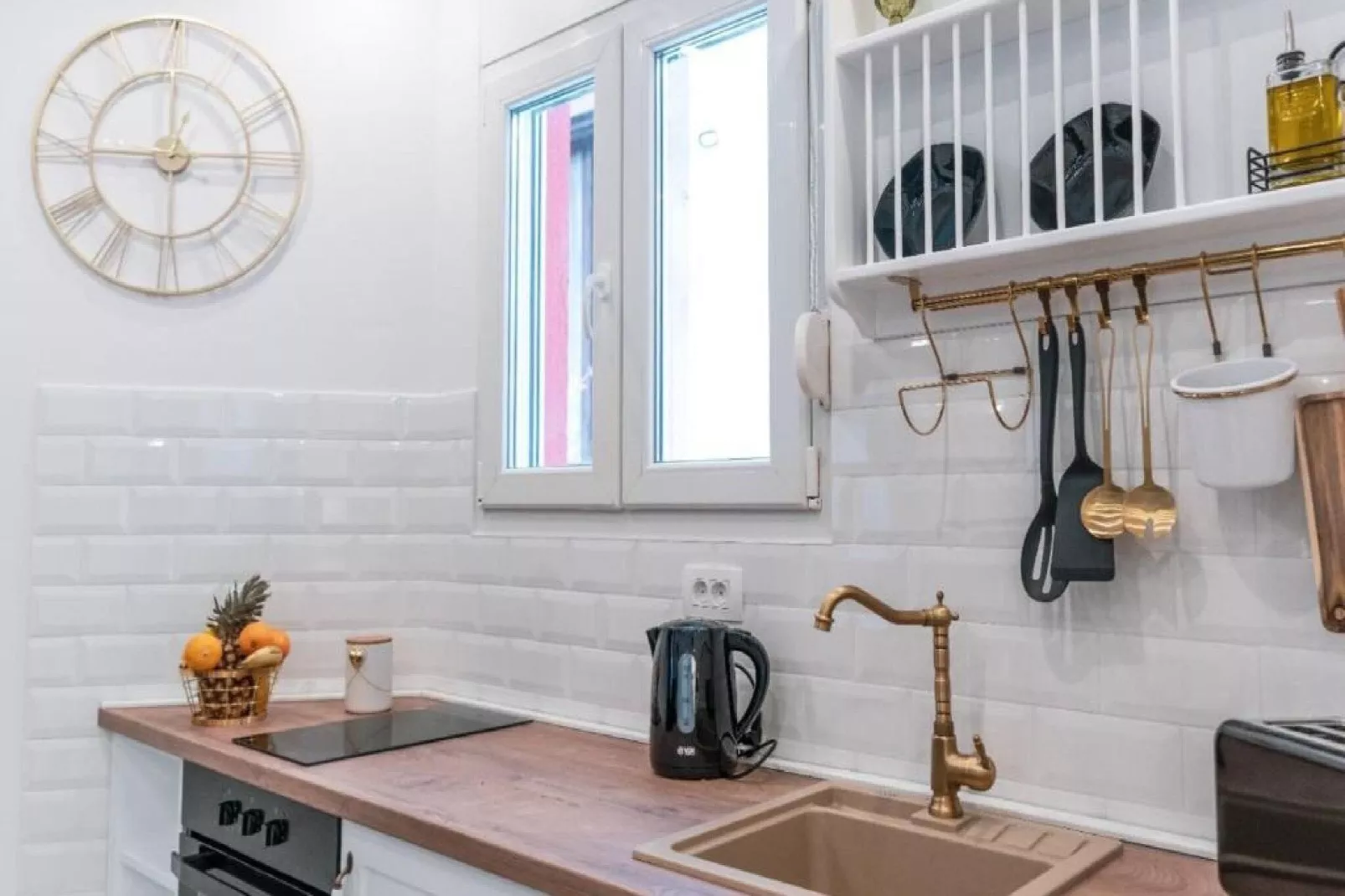 Apartments Art Split Center  - Studio Apartment A2-Keuken