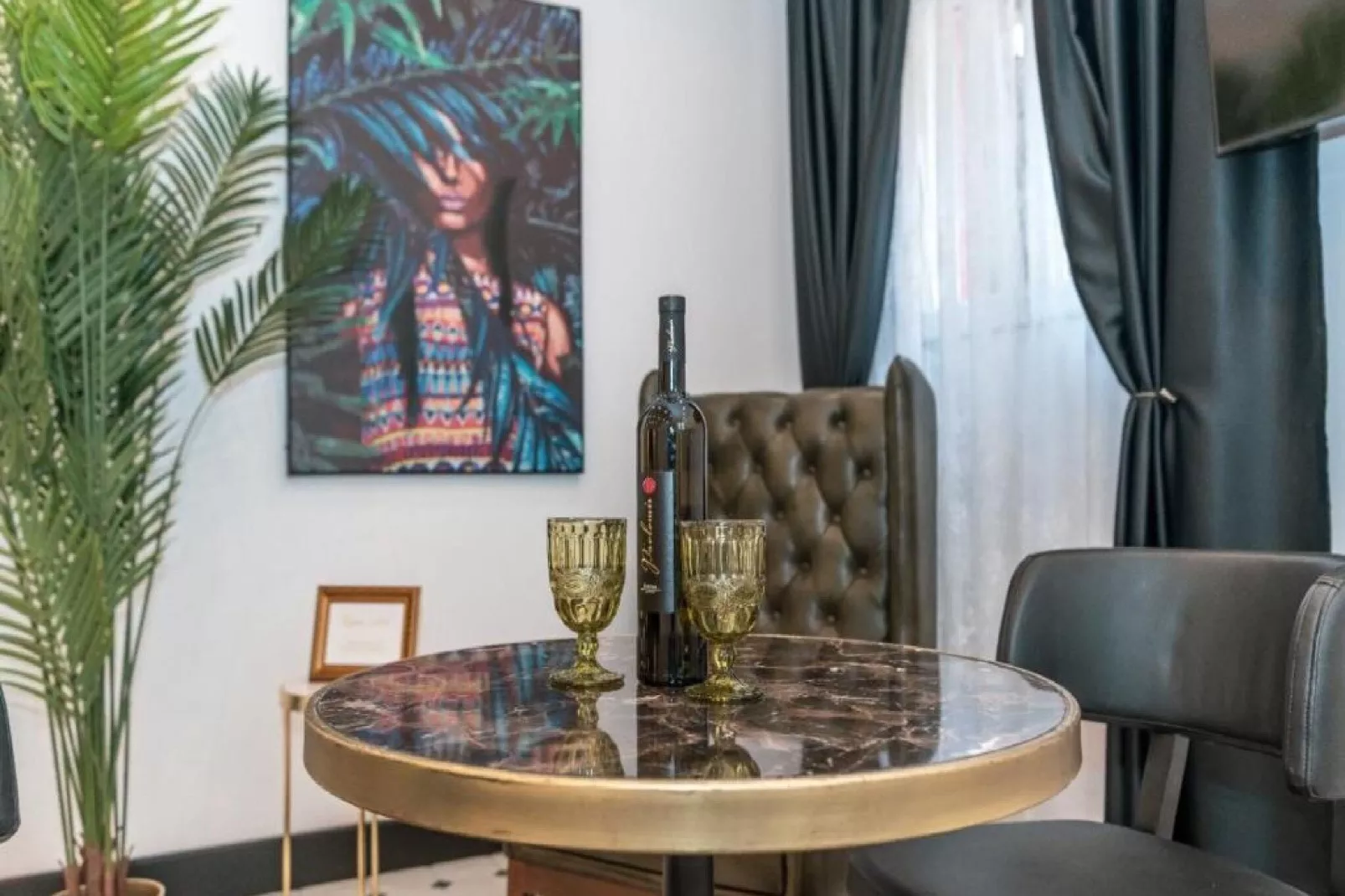 Apartment Art Split Center  - Deluxe Studio Apartment A1-Eetkamer