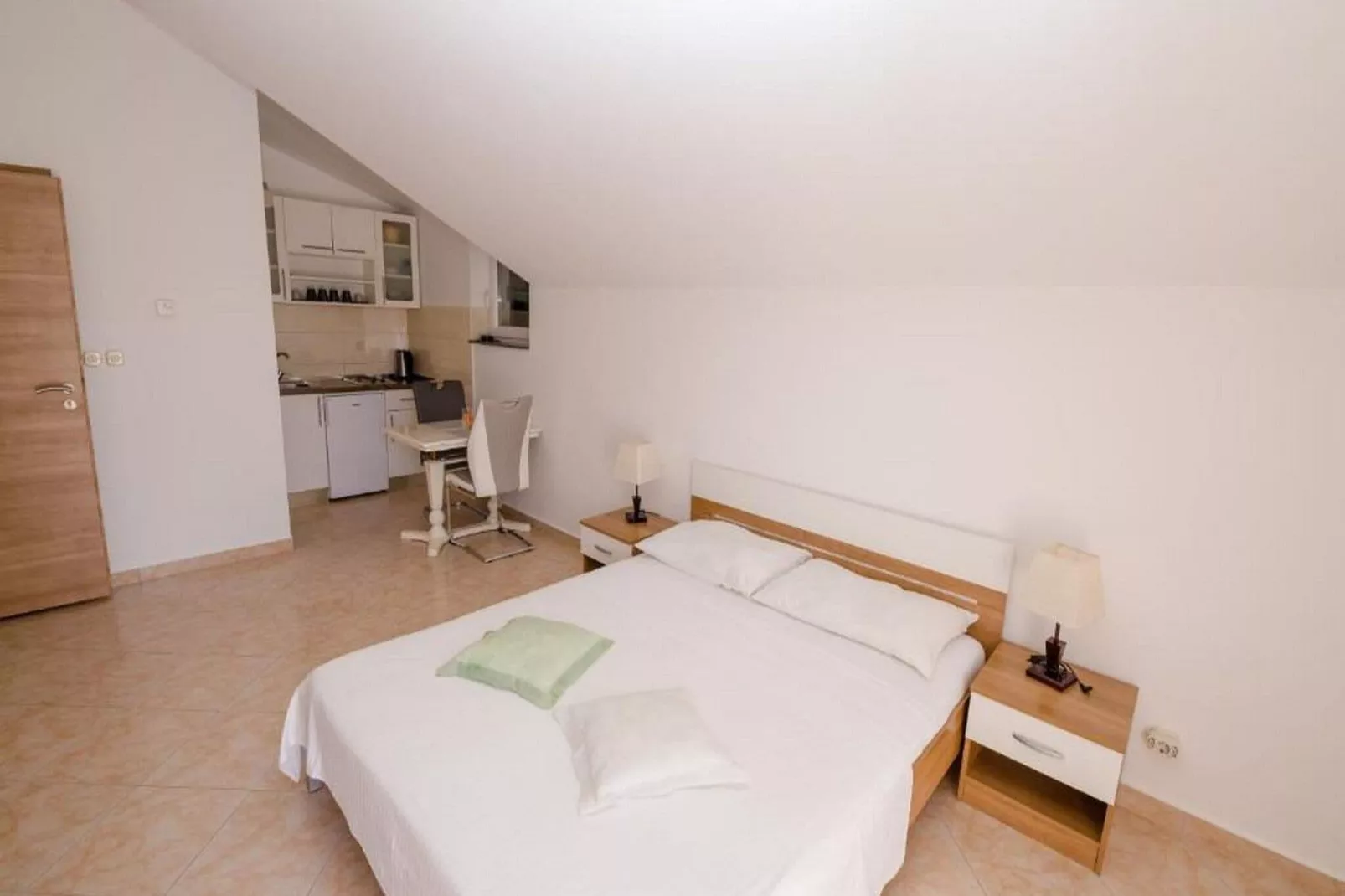 Apartments Bandalo - Standard Studio Apartment A6-Binnen