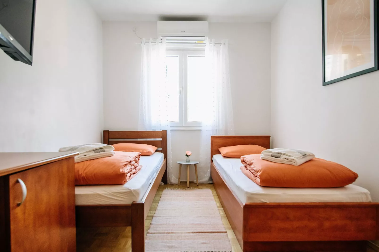 Apartment Wanda - Two Bedroom Apartment with City View-Slaapkamer