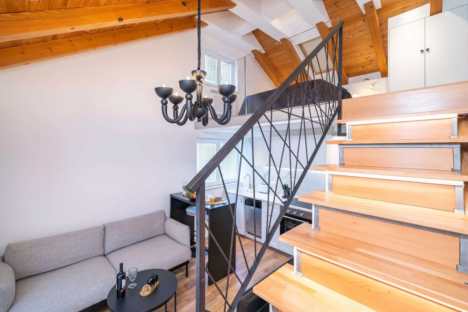 Apartments Villa Aura - Duplex studio with Balcony and shared swimming pool-Woonkamer