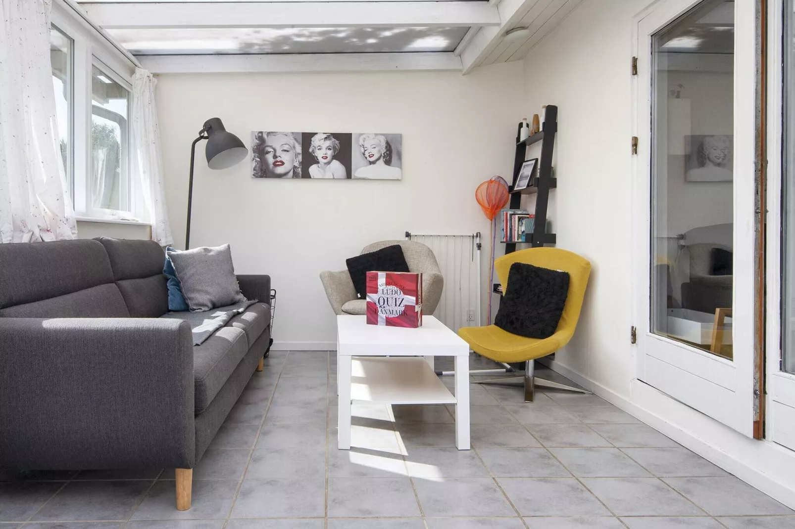 Rustig toevluchtsoord met spa and tuin-By Traum-Binnen