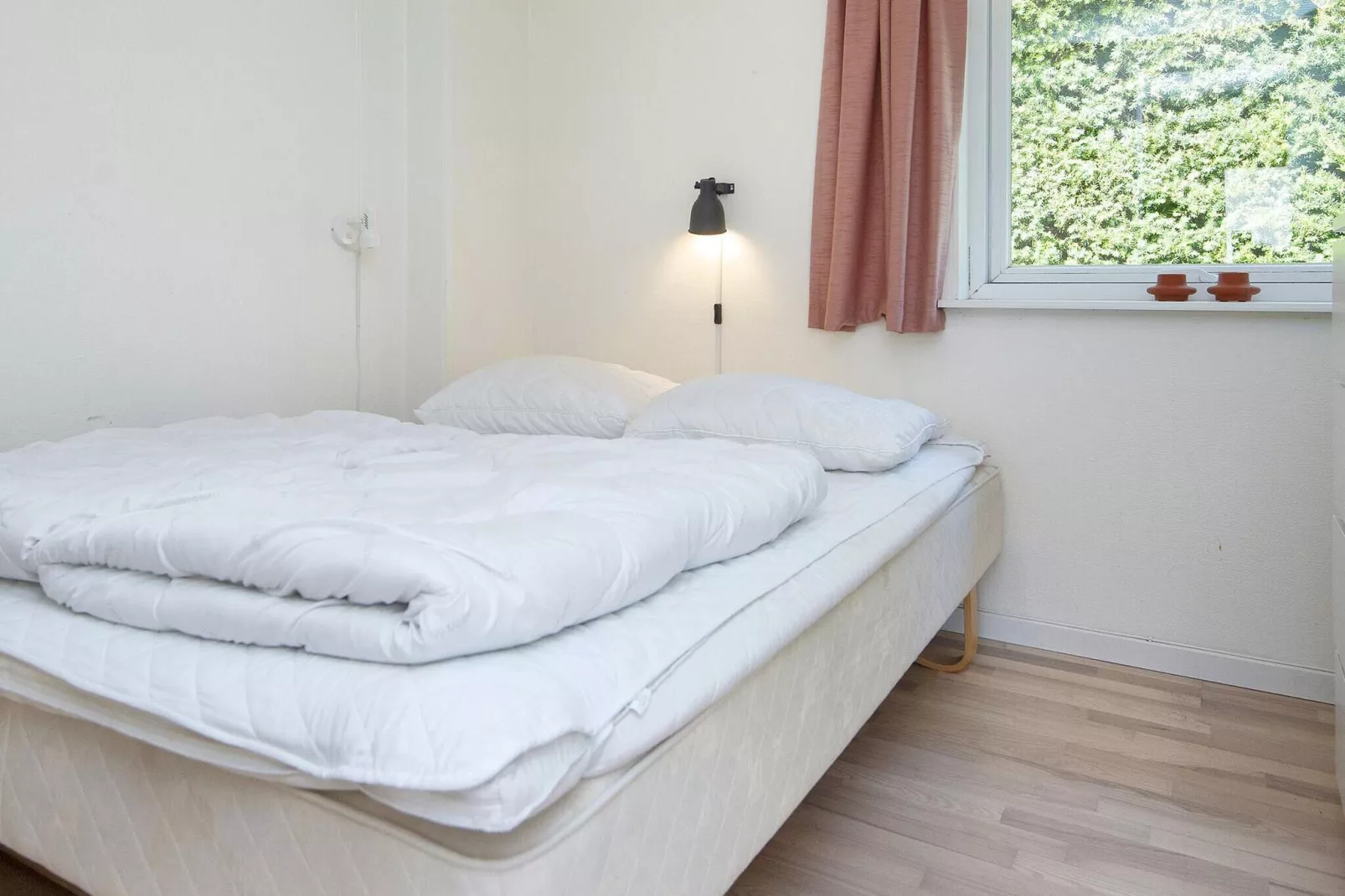 Rustig toevluchtsoord met spa and tuin-By Traum-Binnen