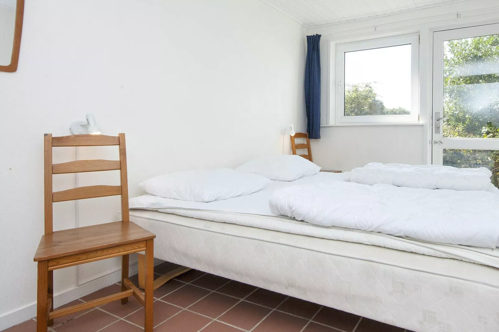 Rustig toevluchtsoord met spa and tuin-By Traum-Binnen