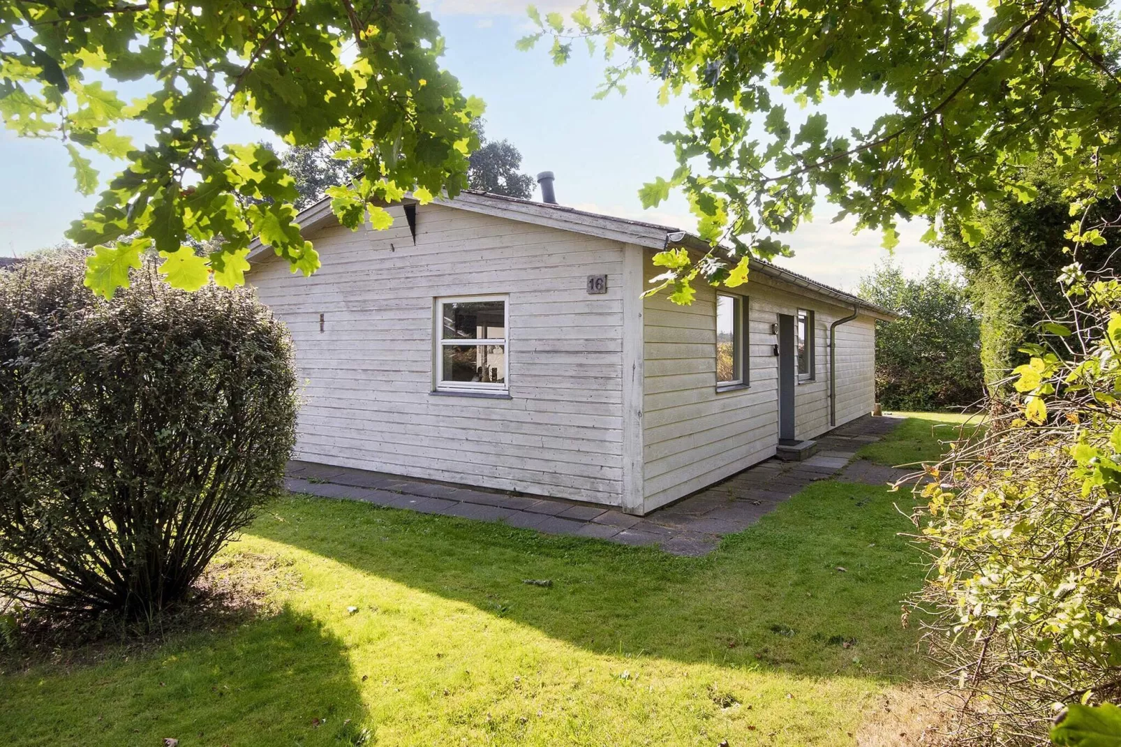Rustig toevluchtsoord met spa and tuin-By Traum-Uitzicht