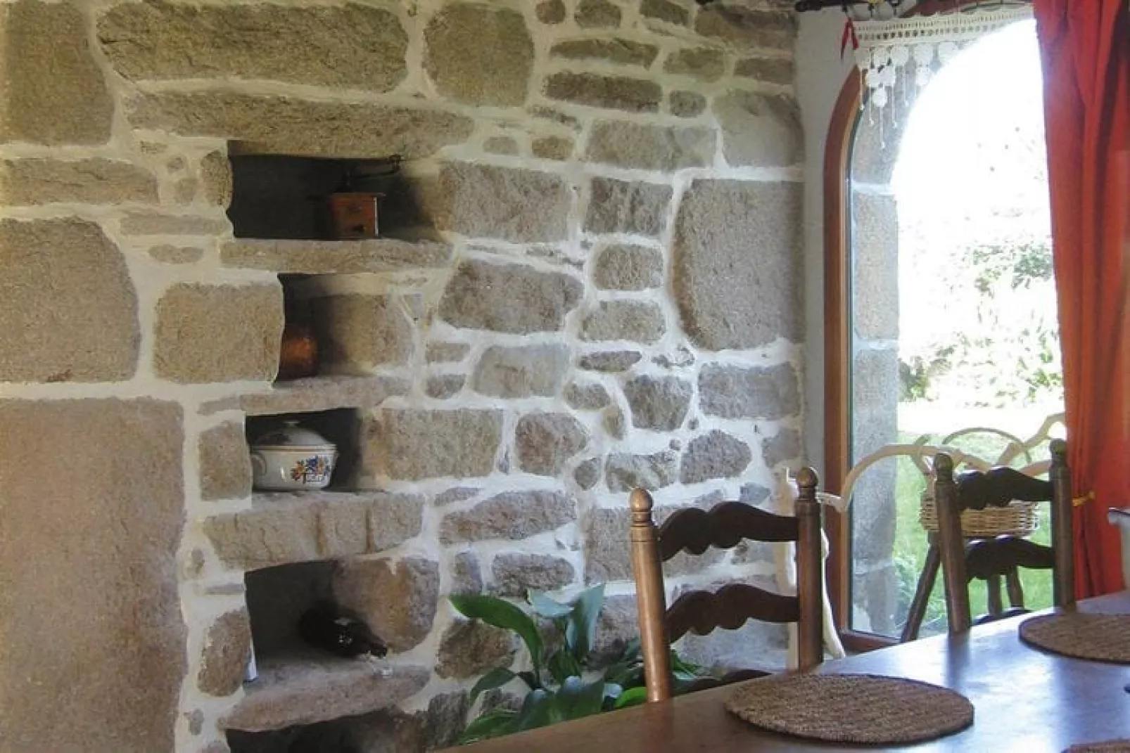 Holiday home Pleumeur-Bodou-Woonkamer
