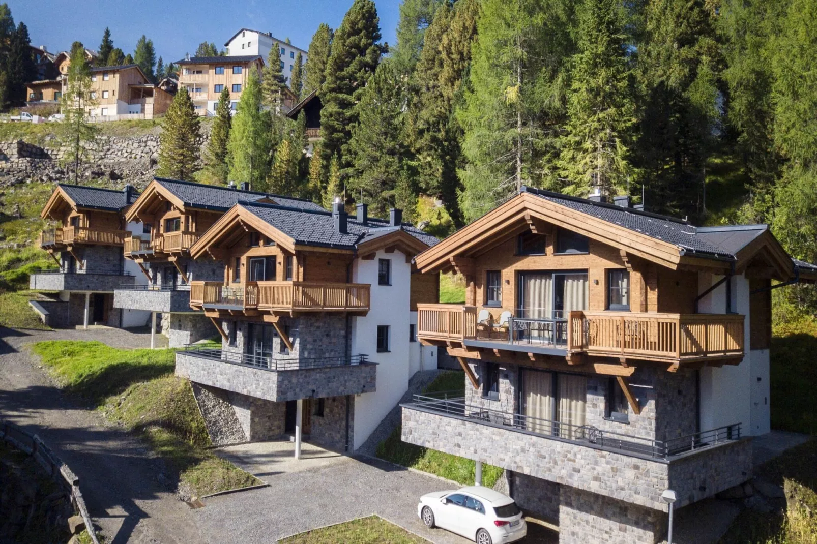 Turrach Lodges 5-Buitenkant zomer