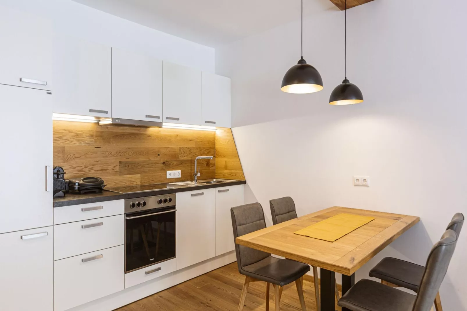 Turrach Suites 6-Keuken