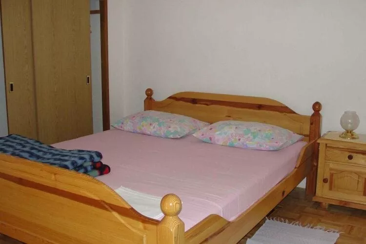 Apartments Pinija - Economy Two Bedroom Apartment with Balcony (A7) - (ST)