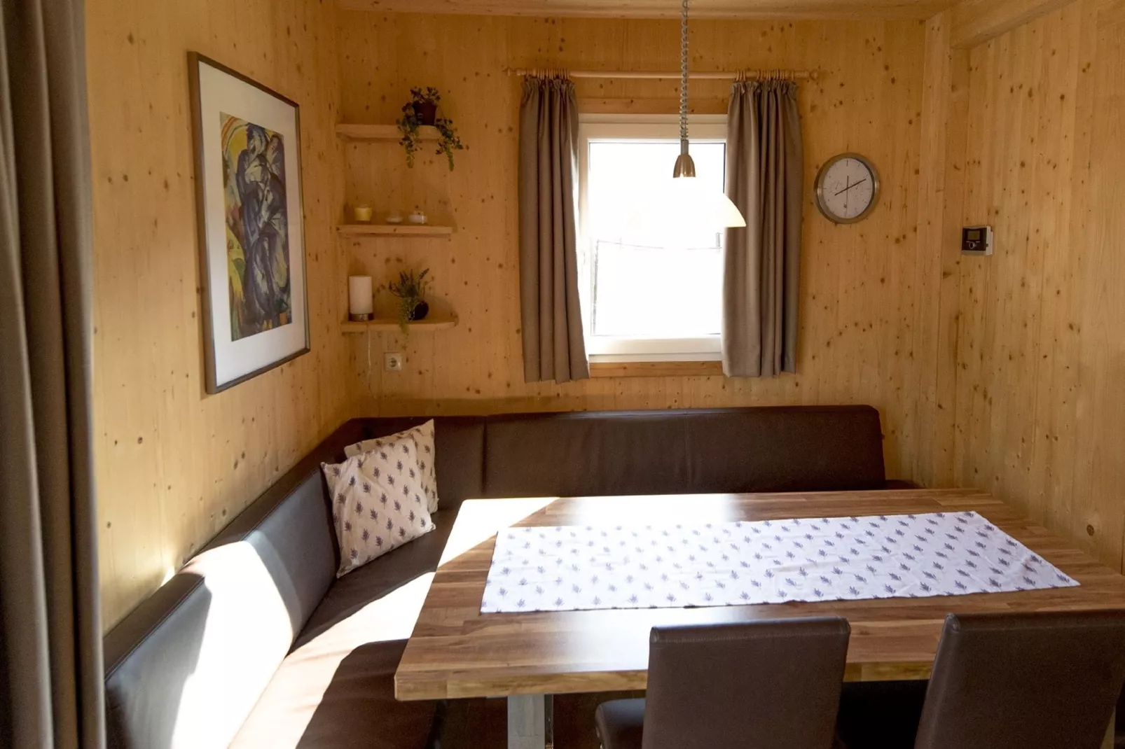 Kreischberg Chalets 12a-Eetkamer