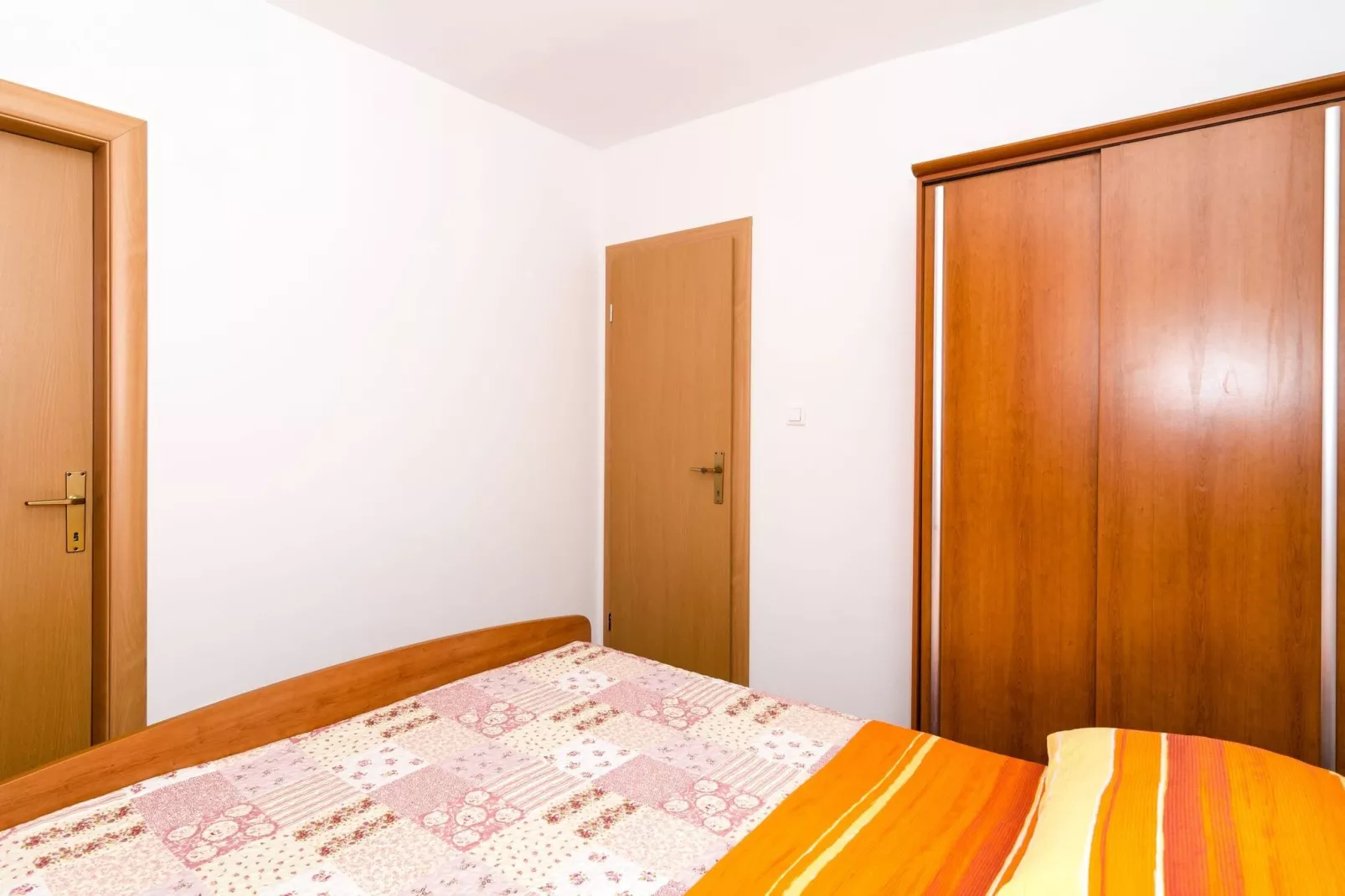 Apartment Berk - One-Bedroom Apartment with Terrace-Slaapkamer
