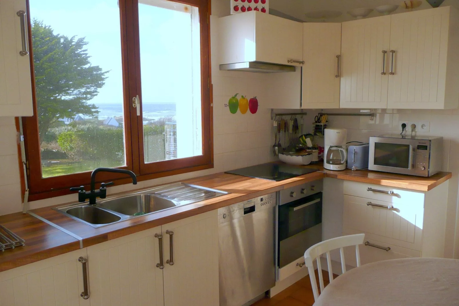 Ferienhaus mit 180° Panorama Meerblick Lampaul-Plouarzel-Keuken