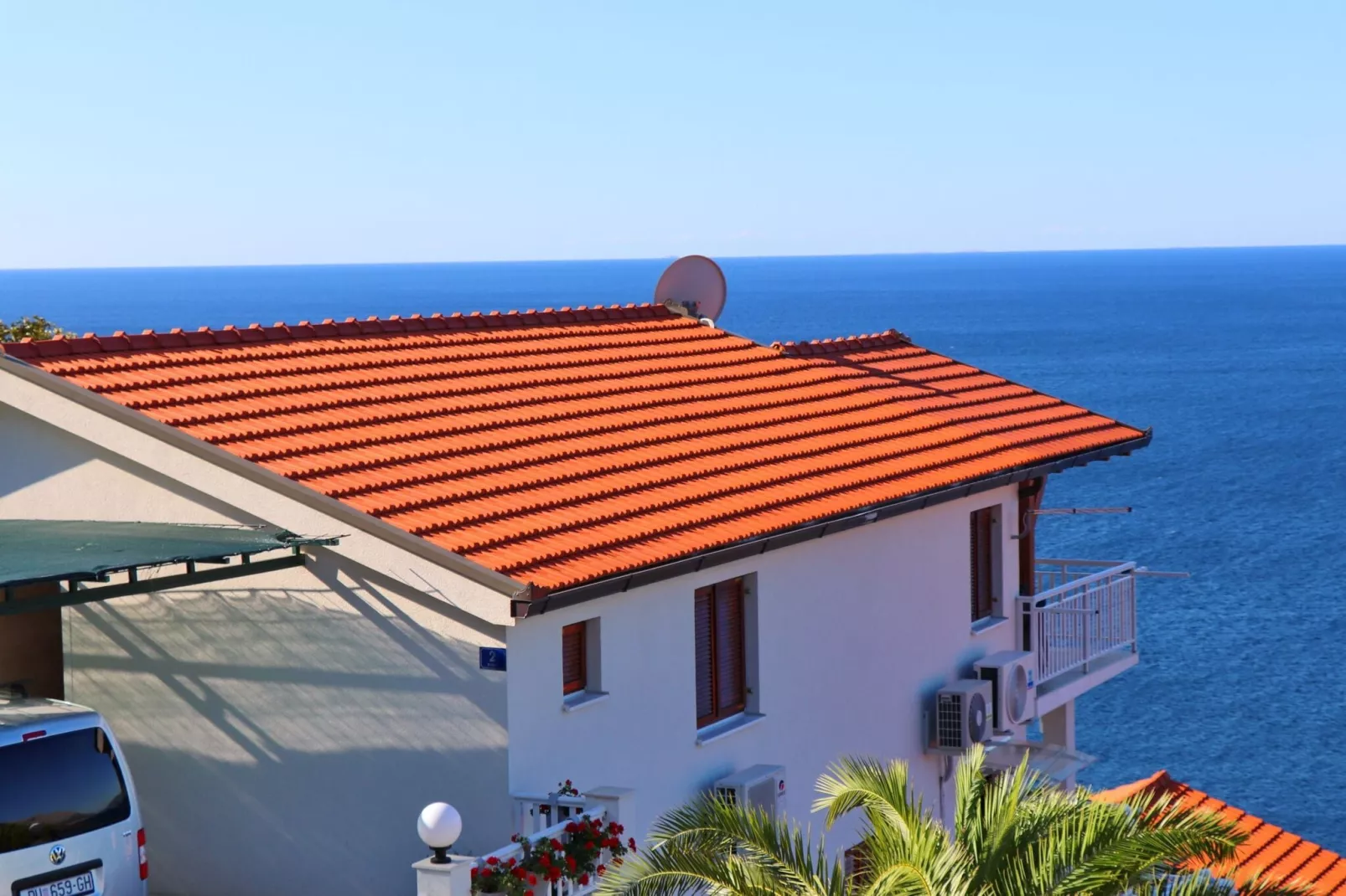 Seaside Apartments Hrkać - Studio Apartment with Terrace and Sea View 3-Buitenlucht