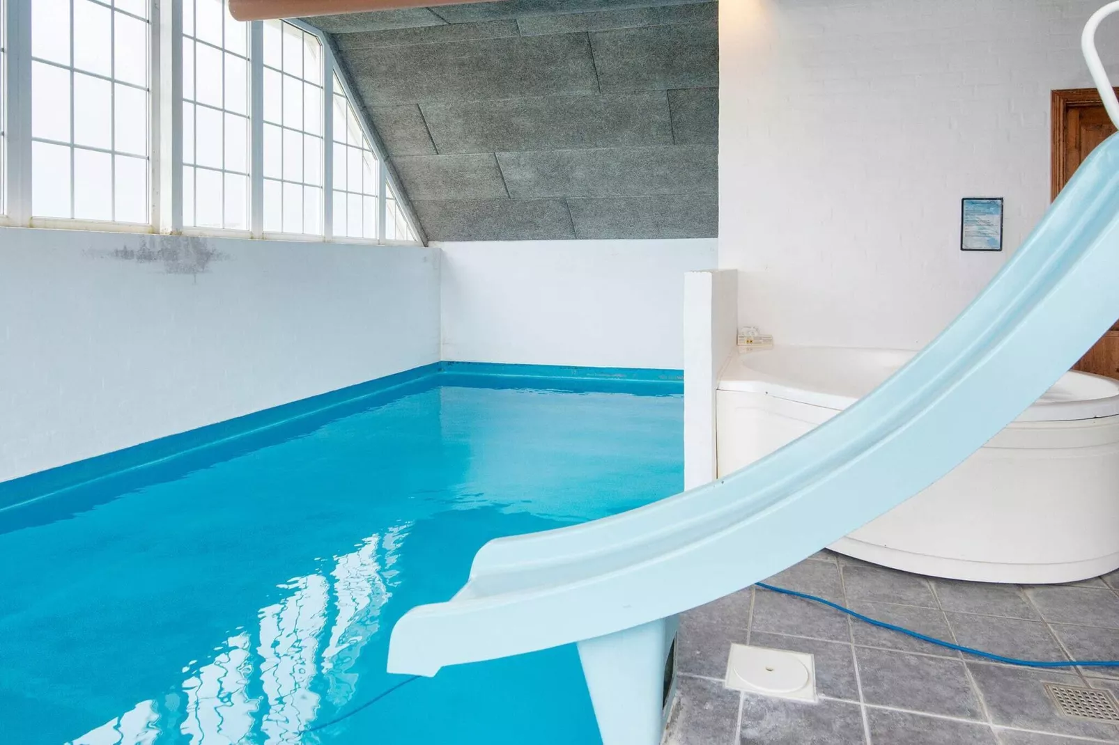 Luxe zwembadhuis bij zee -- By Traum Ferienwohnungen - Zwembad