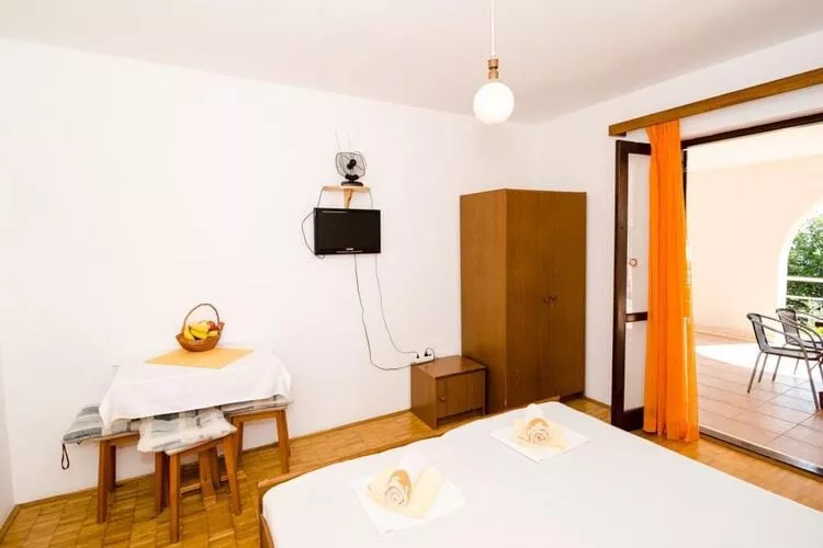 Villa Barbara - Studio with Terrace and Sea View (br.2)-Woonkamer